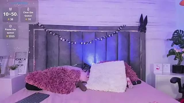 Girls: try live performances with matured performers, from dancing to quirks, in a variety of beautiful sex cams.