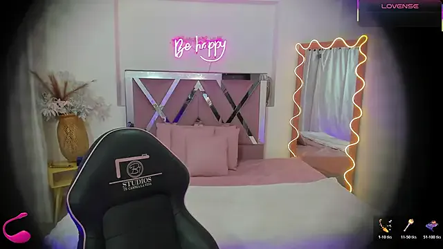 ISABELA_TAY from StripChat is Freechat