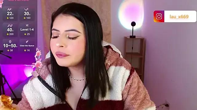 isabella1616 from StripChat is Freechat