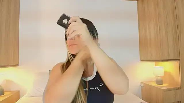 Girls: try live performances with matured performers, from dancing to quirks, in a variety of beautiful sex cams.