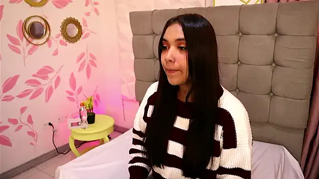  Isabelle_Lane chat room