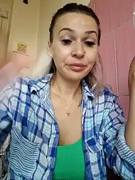 iSelena from StripChat is Freechat
