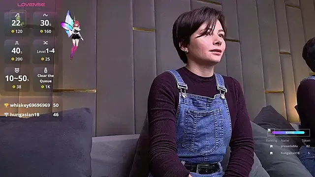 Ishtar_Divine from StripChat