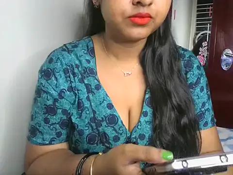 its_me_Rashmi from StripChat is Freechat