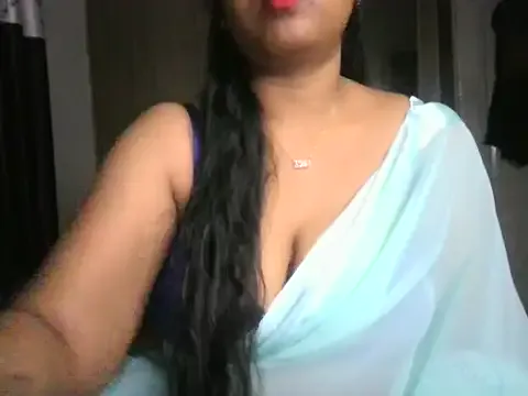 its_me_Rashmi from StripChat is Freechat