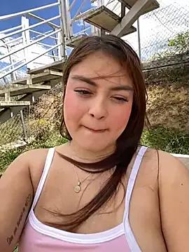 ItsKari from StripChat is Freechat