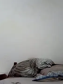 ivanitaa23 from StripChat is Freechat