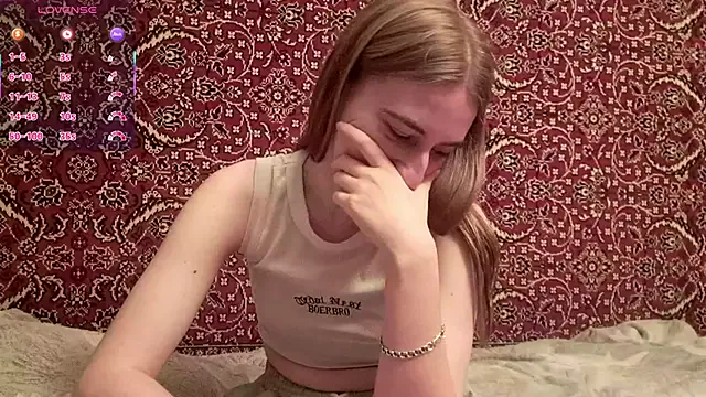 ivetabloom from StripChat is Freechat