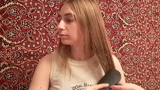 Girls: try live performances with matured performers, from dancing to quirks, in a variety of beautiful sex cams.