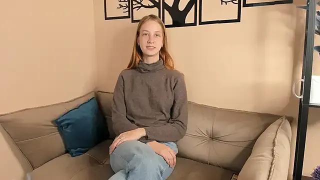 IveyColley from StripChat is Freechat