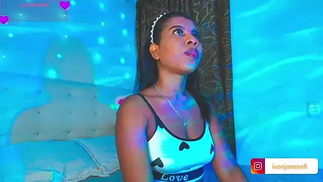 ivonjoness from StripChat is Freechat
