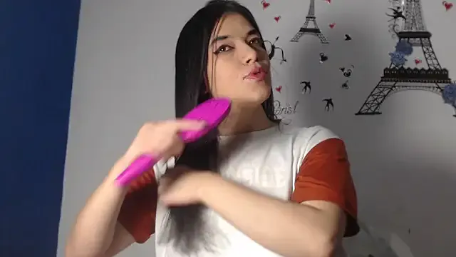 Girls: try live performances with matured performers, from dancing to quirks, in a variety of beautiful sex cams.