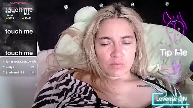 Girls: try live performances with matured performers, from dancing to quirks, in a variety of beautiful sex cams.