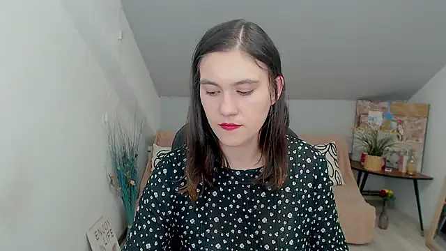 IzzyMonro from StripChat is Freechat