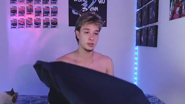 Girls: try live performances with matured performers, from dancing to quirks, in a variety of beautiful sex cams.