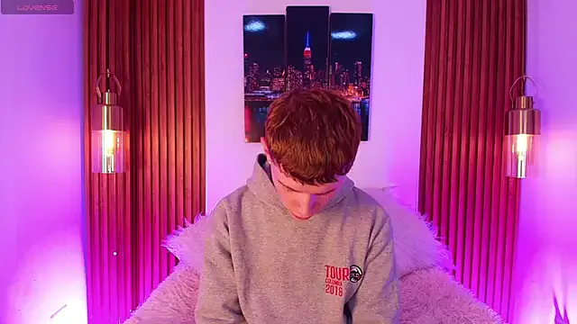 JackFrosst from StripChat is Freechat