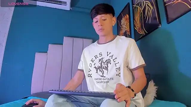 Jacob_hans from StripChat is Freechat