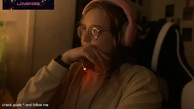 JacyWinslat from StripChat is Freechat