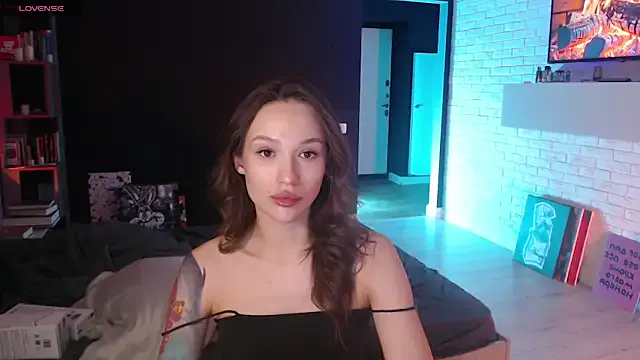 Jade_Lumin from StripChat is Freechat