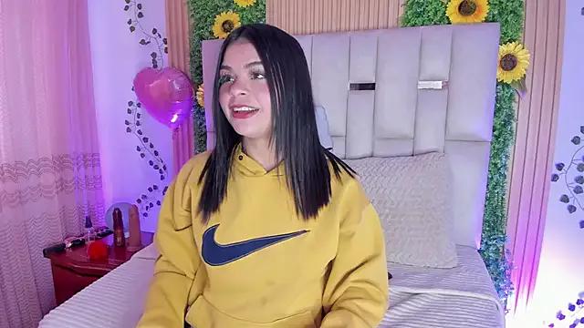 Jade_Nmm from StripChat is Freechat