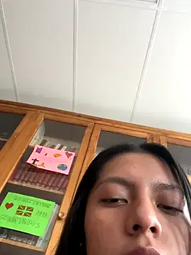 jadeeguti from StripChat is Freechat