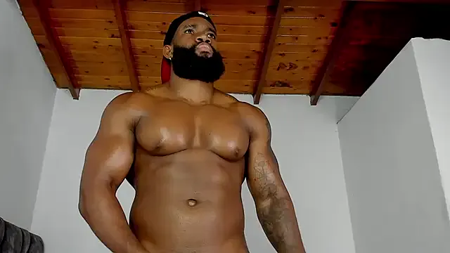 james_musclebbc from StripChat is Freechat