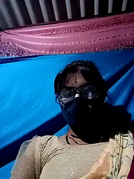 Janvi_babby from StripChat is Freechat