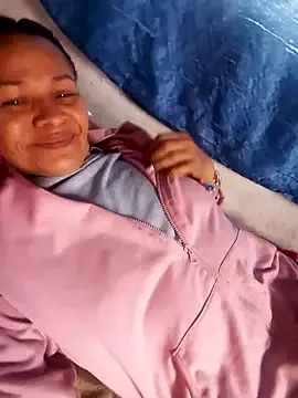 Jarleylakatire from StripChat is Freechat