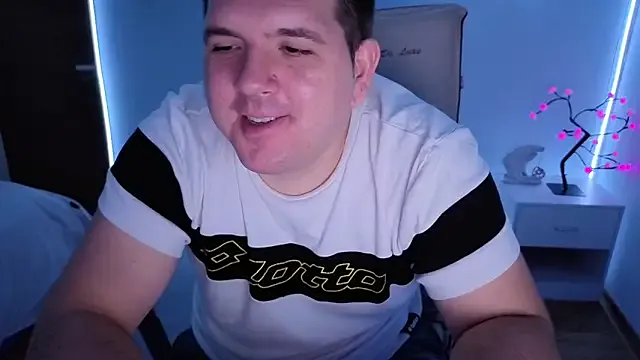 JasonJacks from StripChat is Freechat