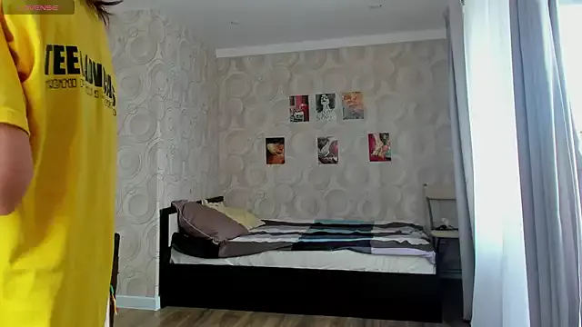 Girls: try live performances with matured performers, from dancing to quirks, in a variety of beautiful sex cams.