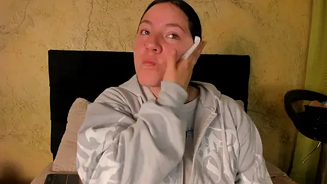  JeniferPowell_nm chat room