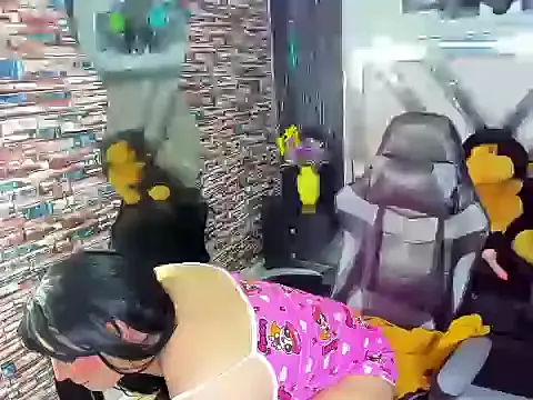 Jennfer_Winson from StripChat is Freechat