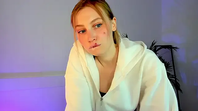 Jess_Anders_ from StripChat is Freechat