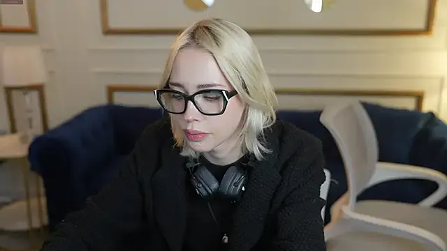 Jessica_start from StripChat is Freechat