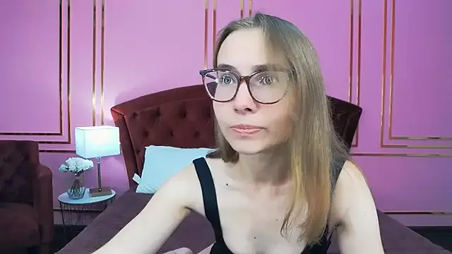 JessieJuss from StripChat is Freechat