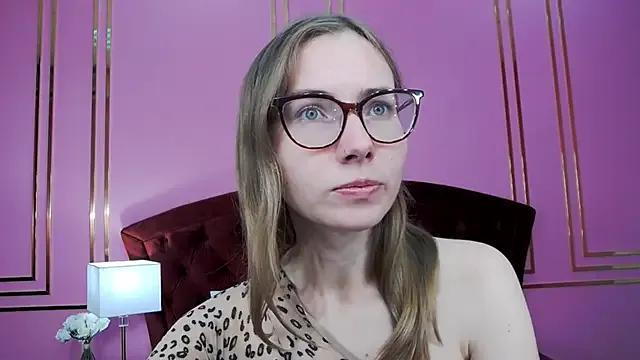 JessieJuss from StripChat is Freechat