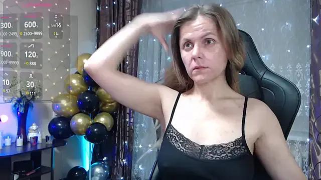 JessieOMays from StripChat is Freechat