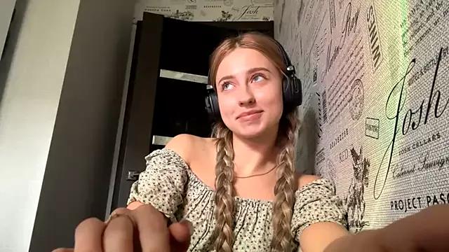 Jetta_Corsacami from StripChat