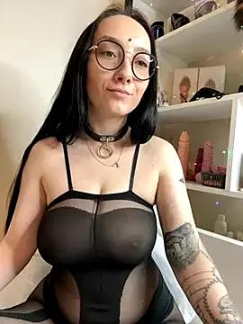 Jinhee_Tiny from StripChat is Freechat