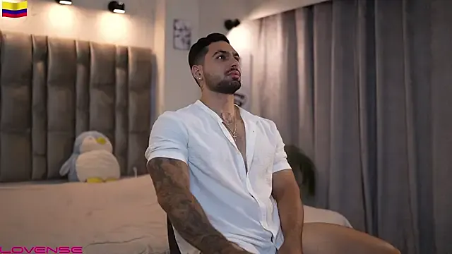 Girls: try live performances with matured performers, from dancing to quirks, in a variety of beautiful sex cams.