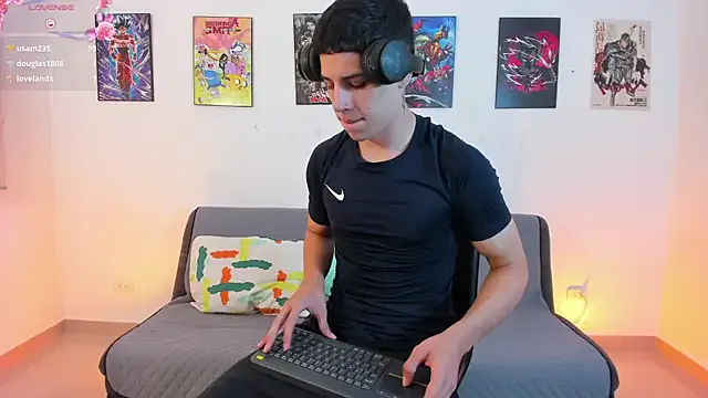 jonathanjoestar_ from StripChat is Freechat