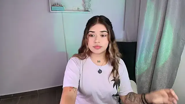 Girls: try live performances with matured performers, from dancing to quirks, in a variety of beautiful sex cams.