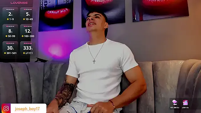 joseph_boy from StripChat is Freechat