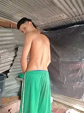 Juan_Hotcaliemte from StripChat is Freechat