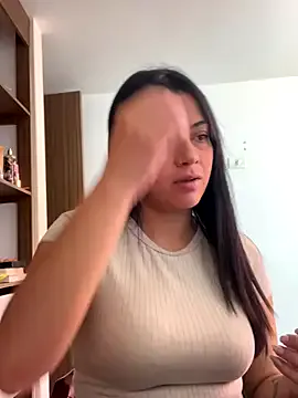 Girls: try live performances with matured performers, from dancing to quirks, in a variety of beautiful sex cams.