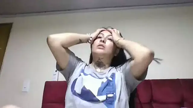 Juanavic from StripChat is Freechat