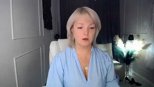 Girls: try live performances with matured performers, from dancing to quirks, in a variety of beautiful sex cams.