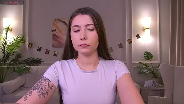 JudyAngels from StripChat is Freechat