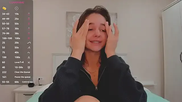 Girls: try live performances with matured performers, from dancing to quirks, in a variety of beautiful sex cams.