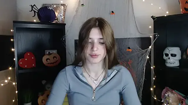 JuiceLips__ from StripChat is Freechat